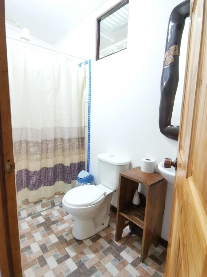 Casita Happy Feet And Tours Corcovado Hotel Drake Bay Bagian luar foto