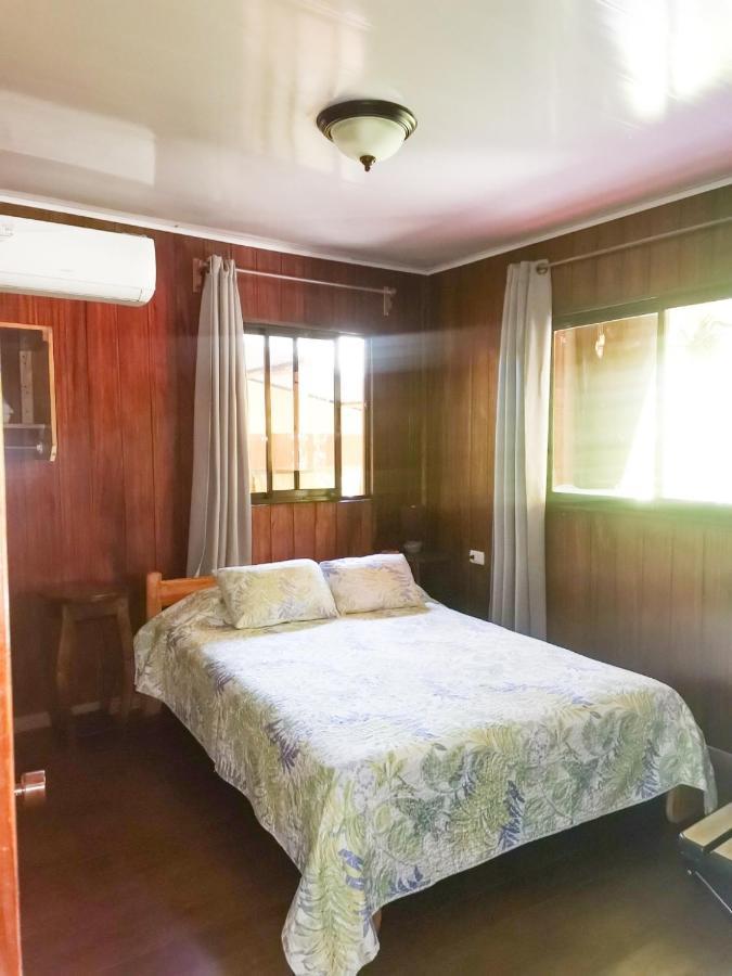 Casita Happy Feet And Tours Corcovado Hotel Drake Bay Bagian luar foto