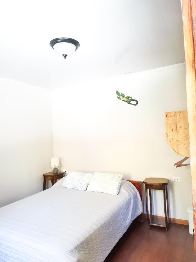 Casita Happy Feet And Tours Corcovado Hotel Drake Bay Bagian luar foto